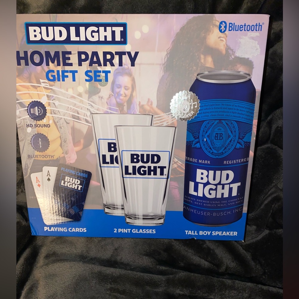 Bud Light Home Party Set